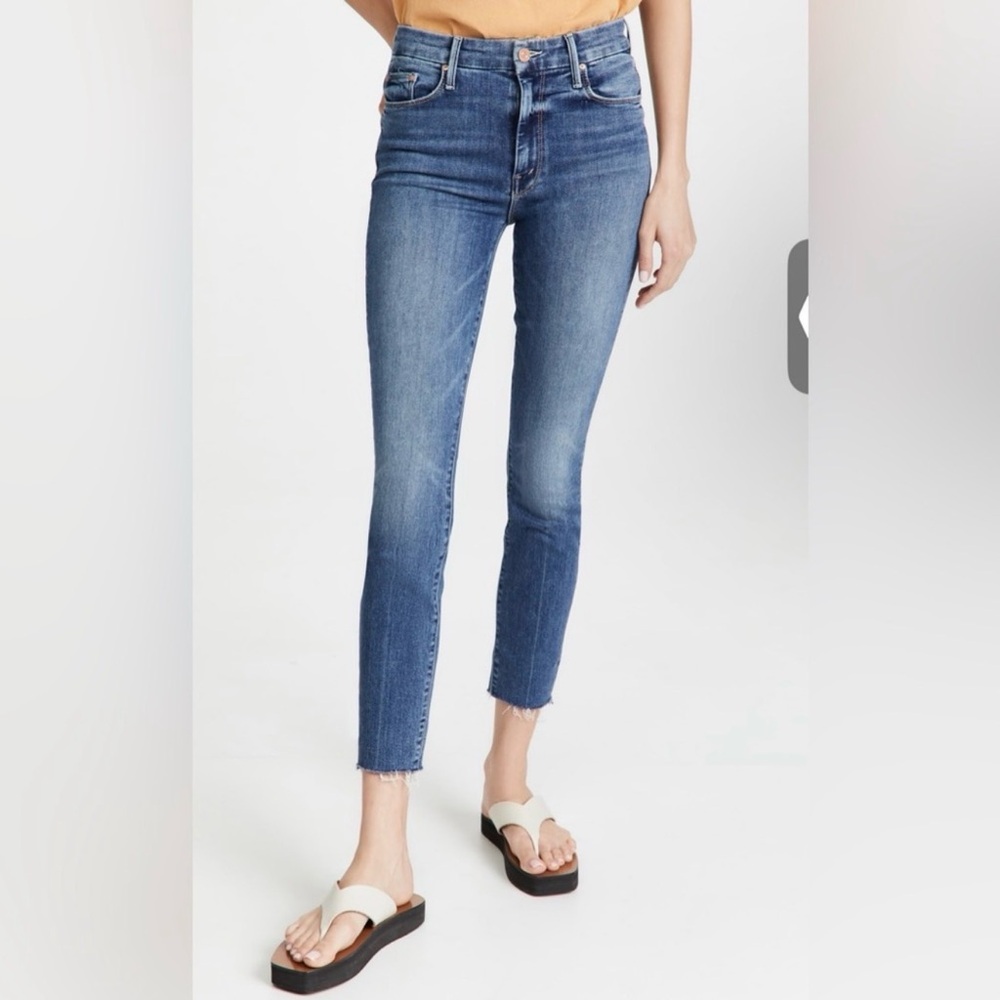 MOTHER Looker Ankle Fray Girl Crush Blue Ankle Jeans